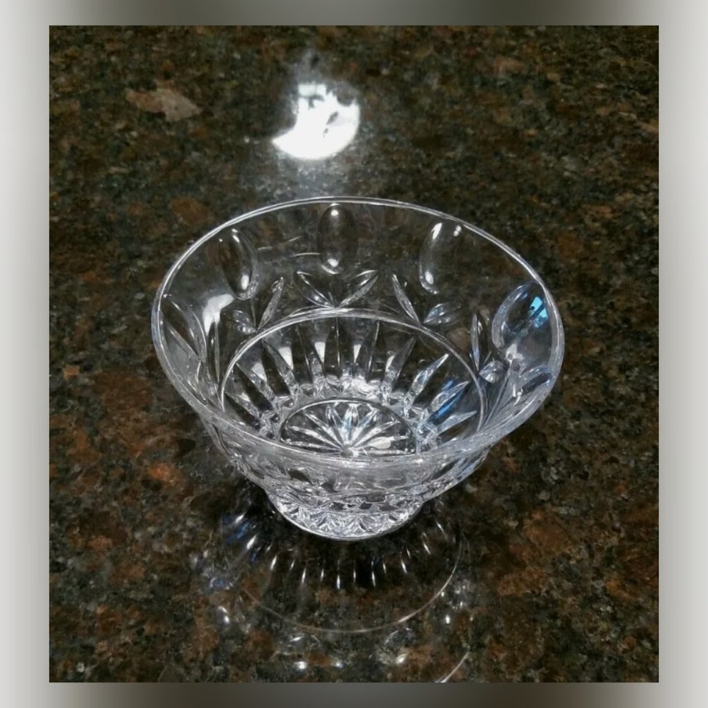 Crystal-Candy/Nut Dish - Picture 2 of 3